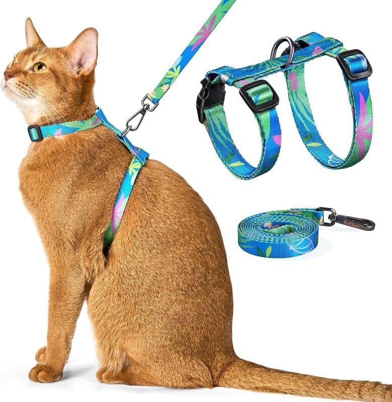 Cat Traction Rope Anti Slip Adjustable Traction Rope Slip Cat Rope I-shaped Vest Style Pet Chest Harness (Green)