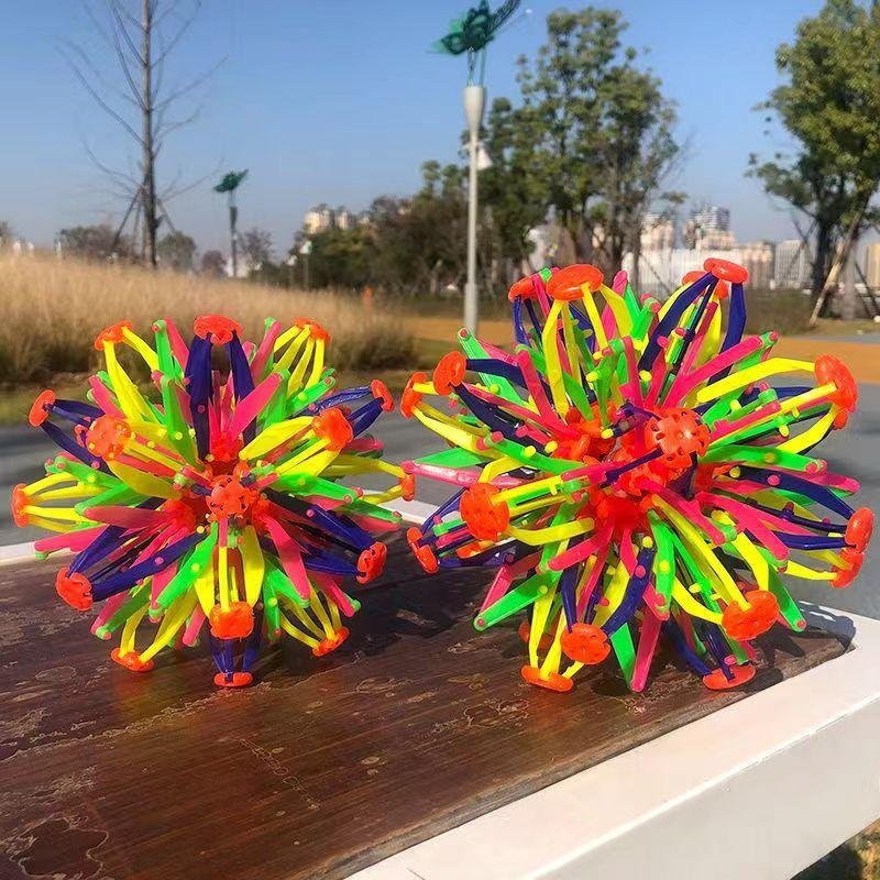 Children Telescopic Ball Creativity Variable Larger (14cm-28cm) Children Telescopic Ball Creativity Variable Larger (14cm-28cm)